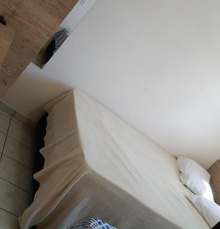 Dormitorio Canarinho 戈亚尼亚 外观 照片